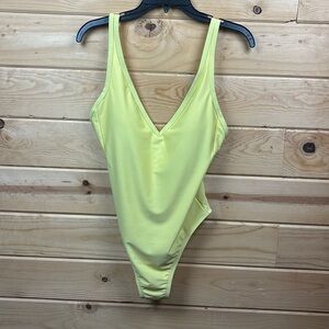 Kona Sol Yellow V-Neck Over The Shoulder High Leg One Piece Swimsuit Medium NWOT